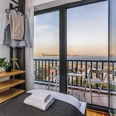 Monnas Bosphorus Istambul