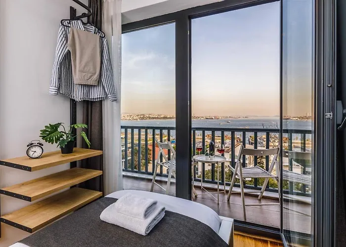 Monnas Bosphorus Istanbul