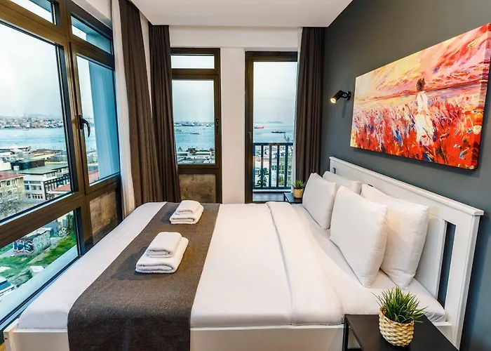 Monnas Bosphorus Istanbul