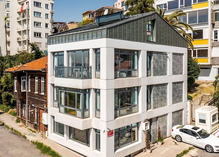 Monnas Bosphorus Istanbul