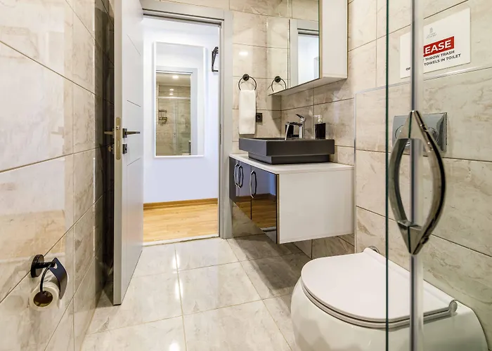 Monnas Bosphorus Apartment