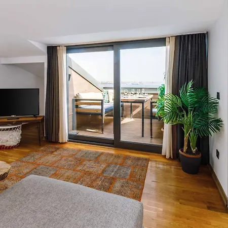 Monnas Bosphorus Apartment *