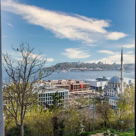 Monnas Bosphorus Apartment *