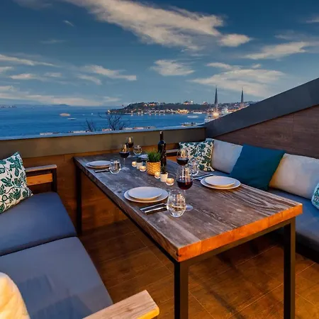 Monnas Bosphorus Apartment *