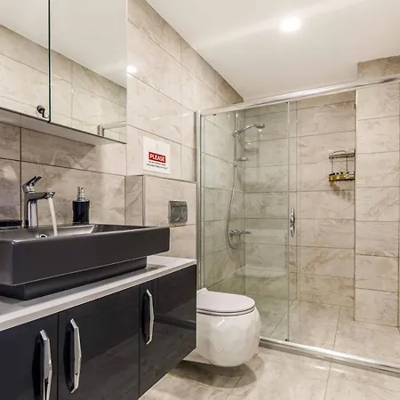 Apartment Monnas Bosphorus *