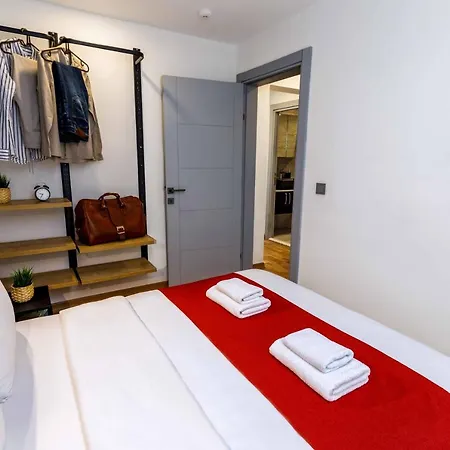 Monnas Bosphorus Apartment