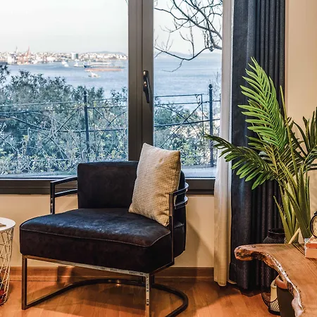 Monnas Bosphorus Apartment Istanbul